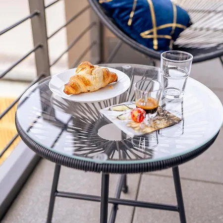 River Prime - 5min To Hbf *